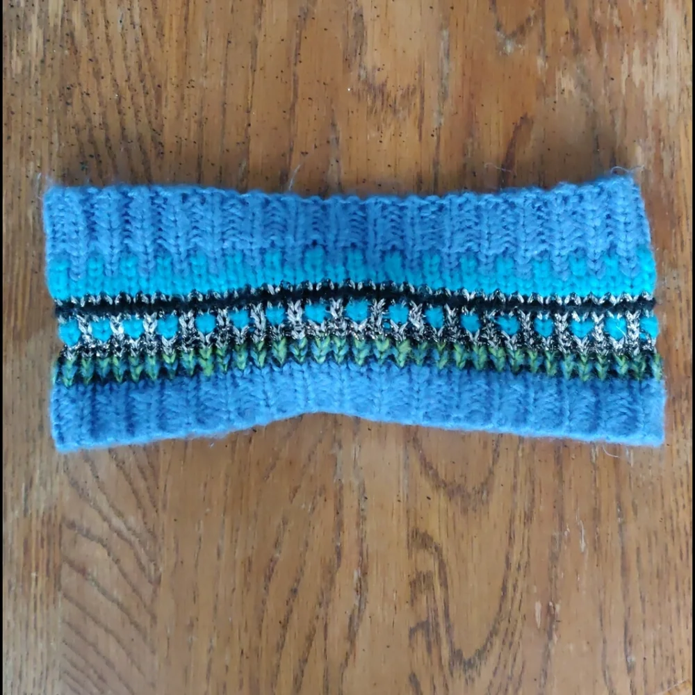 EUC youth knit beanie and winter headband